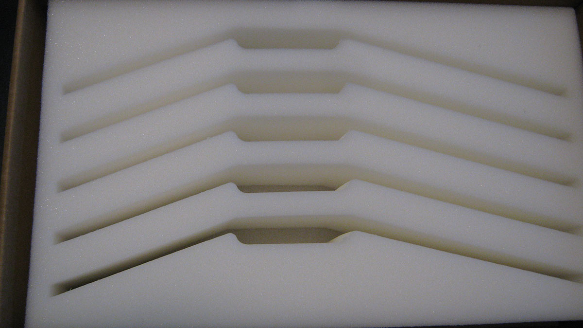 Sagomato Poliuretano Espanso2